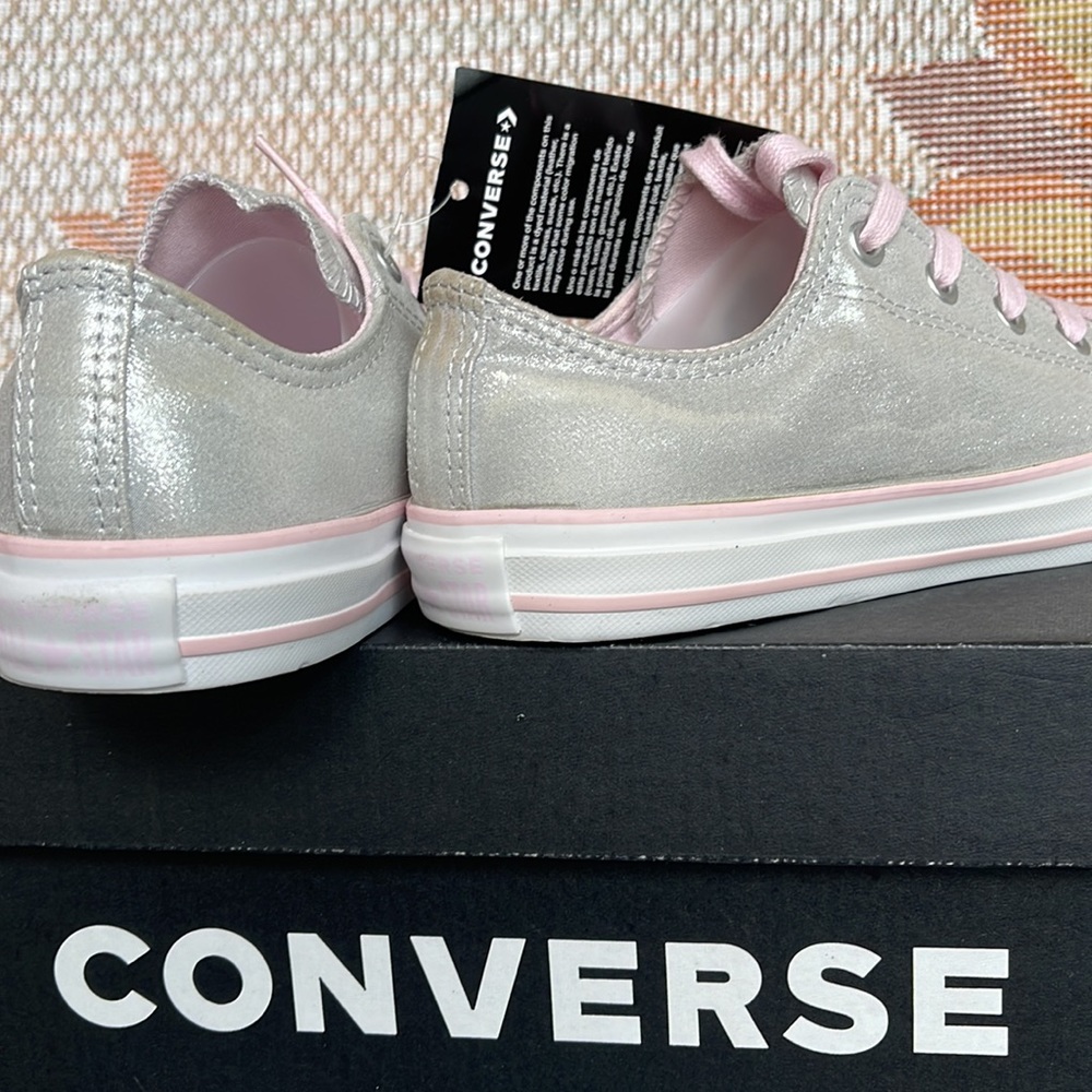 Converse WMNS 663671F
CTAS OX
MOUSE/PINK FOAM/WHITE Sneakers - Picture 14 of 16